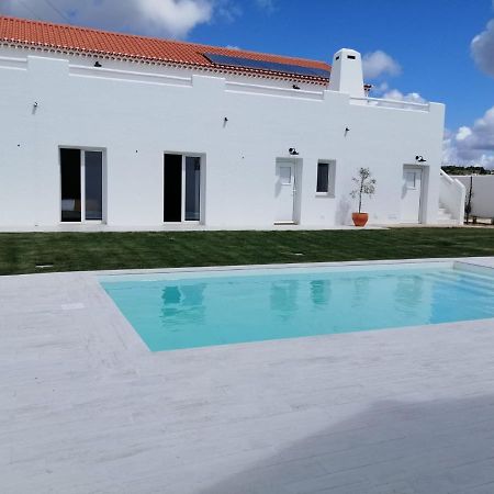 Pe No Campo Suites And Villa Carvalhal  ภายนอก รูปภาพ