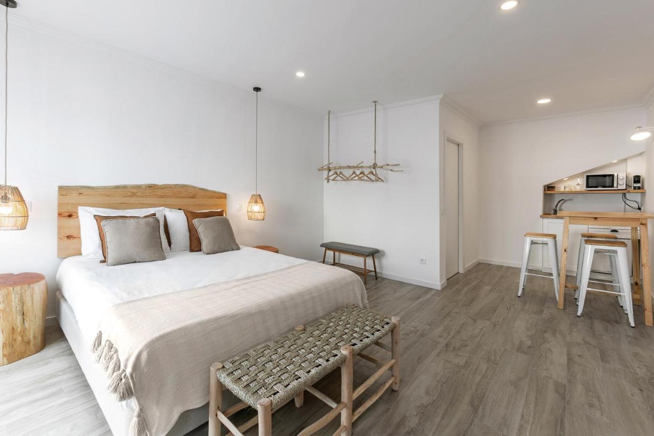 Pe No Campo Suites And Villa Carvalhal  ภายนอก รูปภาพ