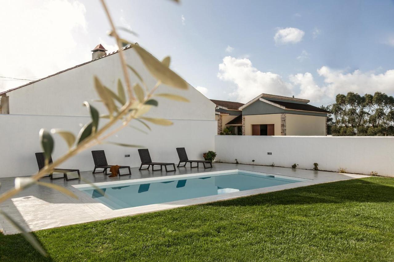 Pe No Campo Suites And Villa Carvalhal  ภายนอก รูปภาพ
